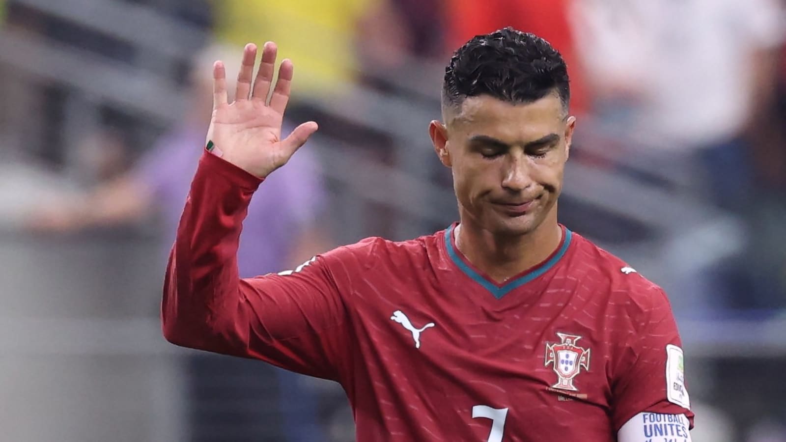 Cristiano Ronaldos 2-Word Amid Retirement Buzz After Portugals World Cup Exit Is Viral