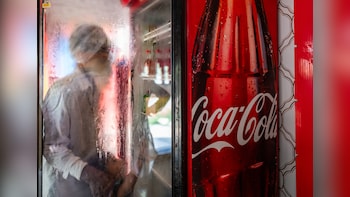 Coca-Cola Said To Seek Bankers For $1 Billion India Bottler IPO