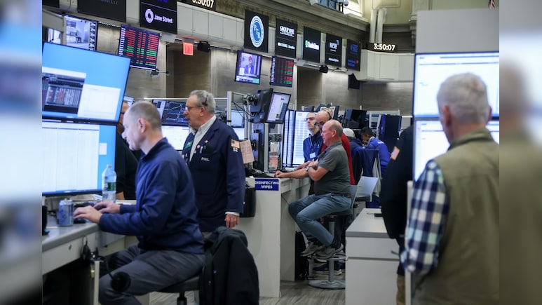Wall Street Highlights: Nasdaq 100 Enters Correction, S&P 500 Falls After Fed Decision