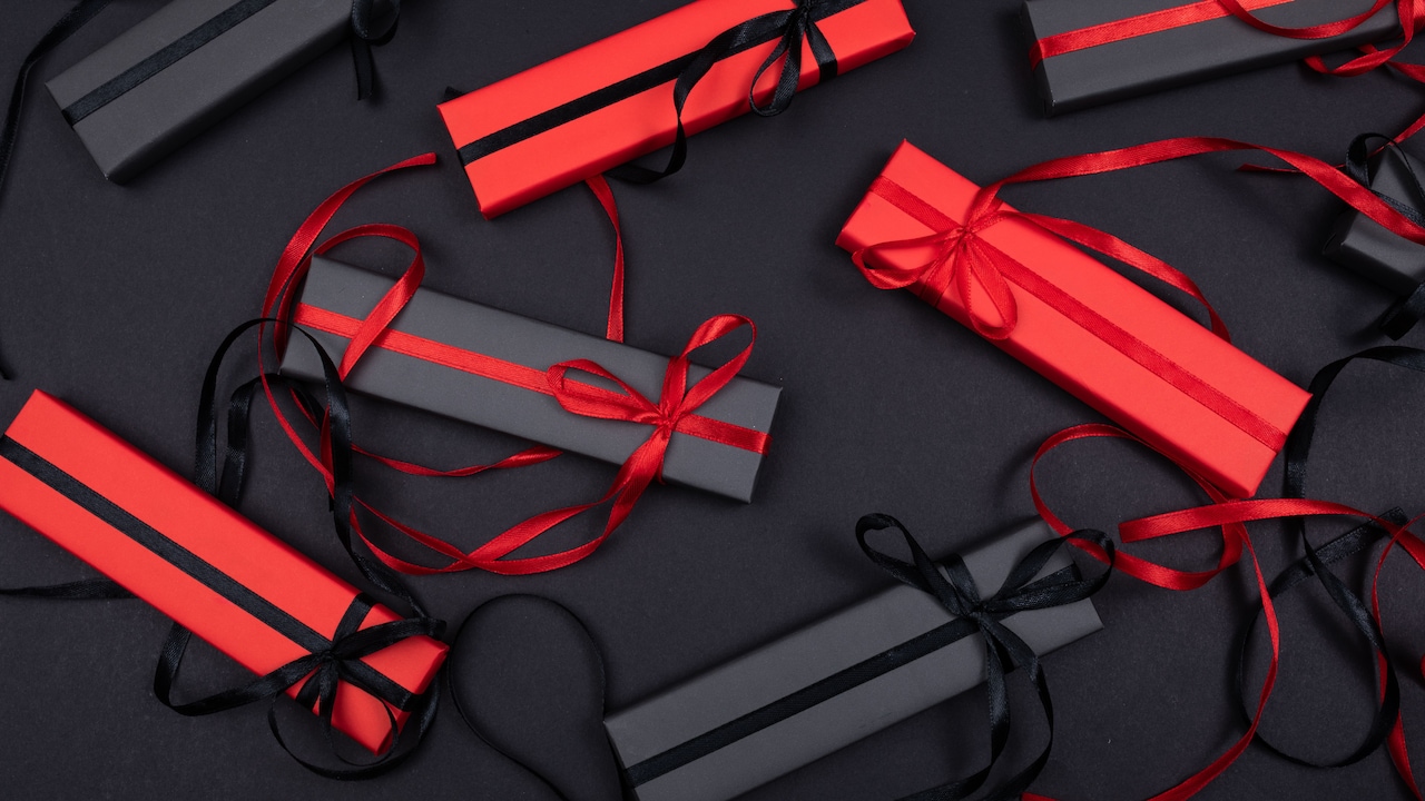 Which gifts do you want to give to Cancer zodiac babies? Which gifts do you want to give to Cancer zodiac babies?