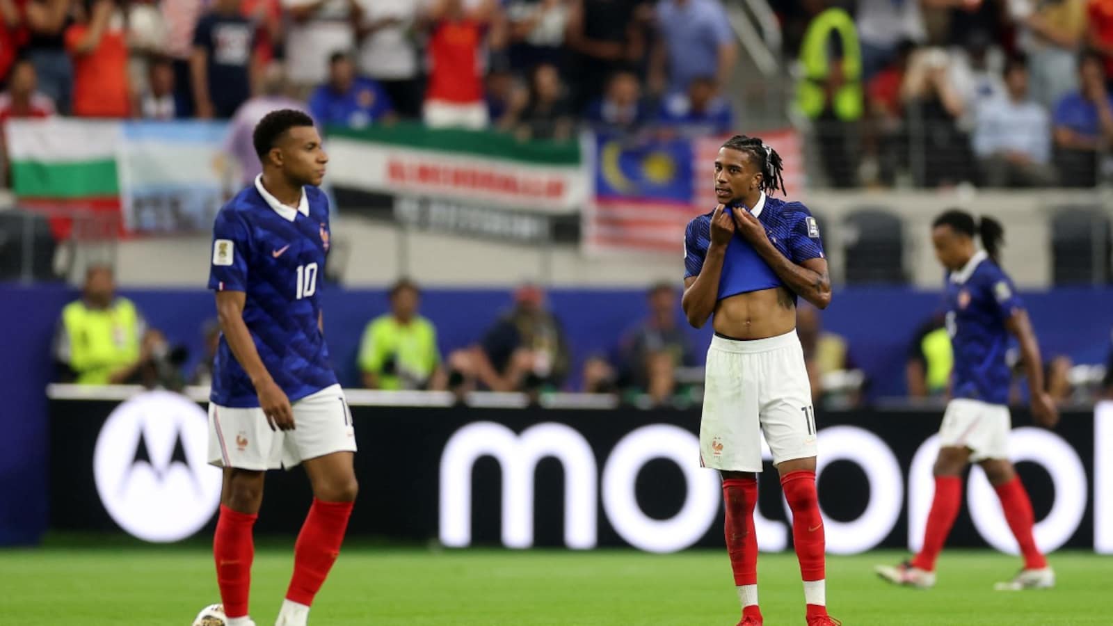 "Didnt Turn Up At All": France Legend Tears Into Kylian Mbappe, Michael Olise, Others
