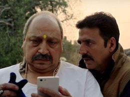 'Akshay Kumar Reads Lines On Teleprompter': <i>Toilet Ek Prem Katha</i> Co-Star
