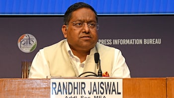 India Calls For De-Escalation Amid Fresh US-Iran Faceoff, Urges Uninterrupted Energy Flows
