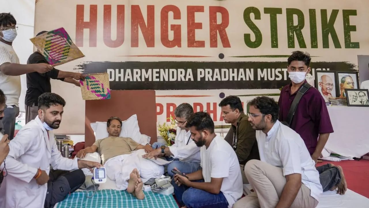 Hunger Strike Enters Day 19, Sonam Wangchuk Says "What Message Will Go?"