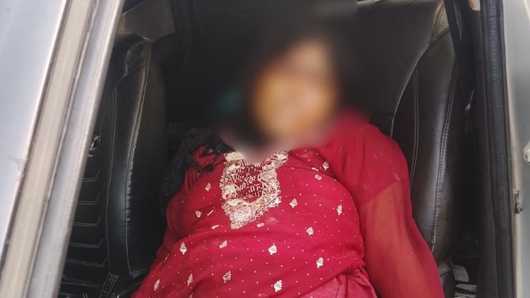 Man Kills Wife In Car In Front Of Children In Maharashtra's Washim