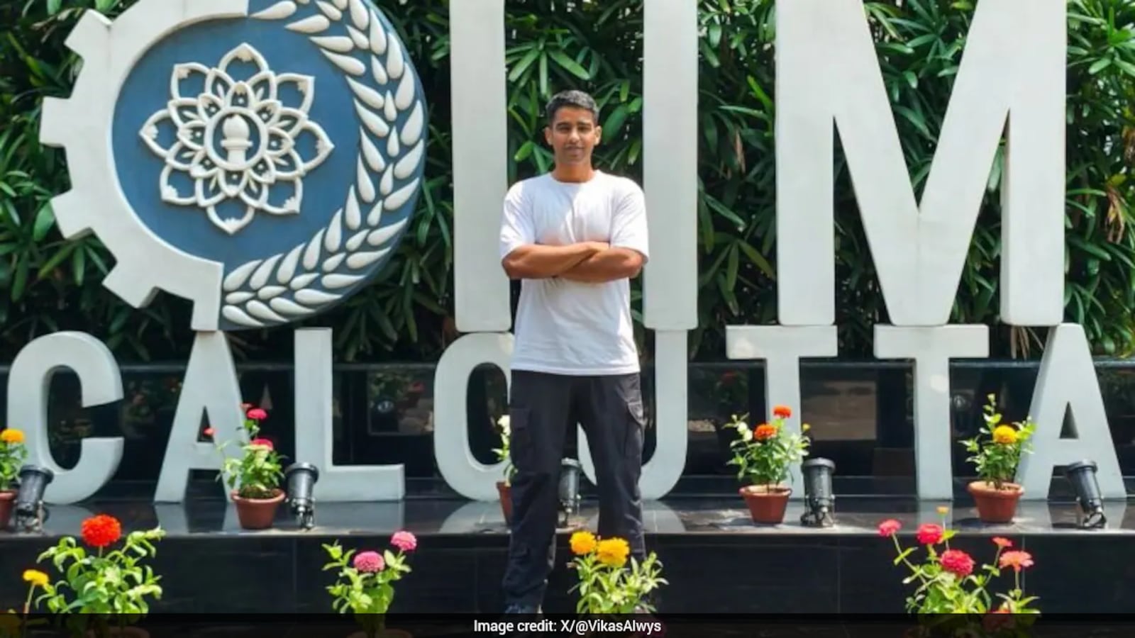 IIT Graduate Quits UAE Job, Joins Army, Now at IIM Calcutta