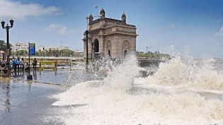 Mumbai Rains: BMC Issues 4.27-Meter High Tide Alert Amid Heavy Rains
