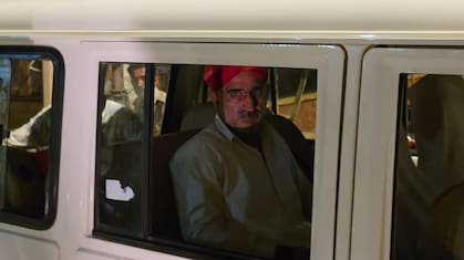 एलडीसी भर्ती परीक्षा में नकल कांड, CCTV ने खोली पोल, रिलीवर समेत 5 के खिलाफ FIR