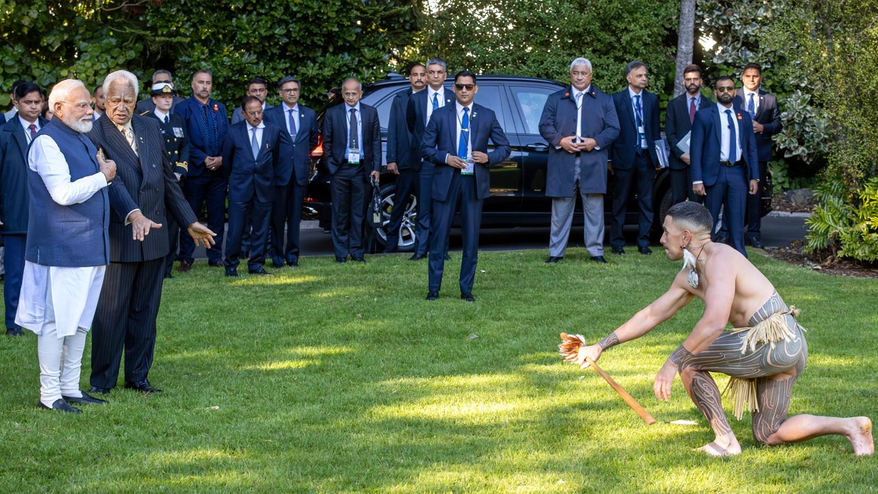 PM Modi Receives Ceremonial Welcome At Government House In New Zealand