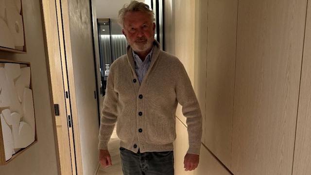 Sam Neill's agent Philip Grenz confirmed that the actor died from pneumonia