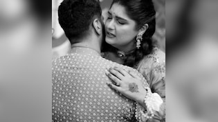 Anshula Kapoor Sheds Happy Tears In The Arms Of Brother Arjun Kapoor At <i>Chooda</i> Ceremony