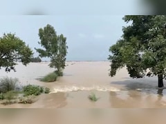 कभी बूंद-बूंद को तरसते तो कभी सब जलमग्न...पाकिस्तान में बाढ़ जैसे हालात, रावी-चेनाब नदी में बढ़ा जलस्तर