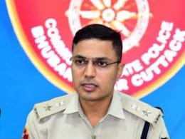 24 साल की उम्र में बने IPS, 13 साल की नौकरी में कई पदक;  37 साल की उम्र में इस्&zwj;तीफा देकर चर्चा में आए DCP