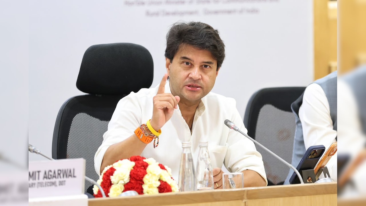Dixon, HFCL, VVDN To Back New Telecom Manufacturing Zone As Scindia Targets Rs 9,000-Cr Investment