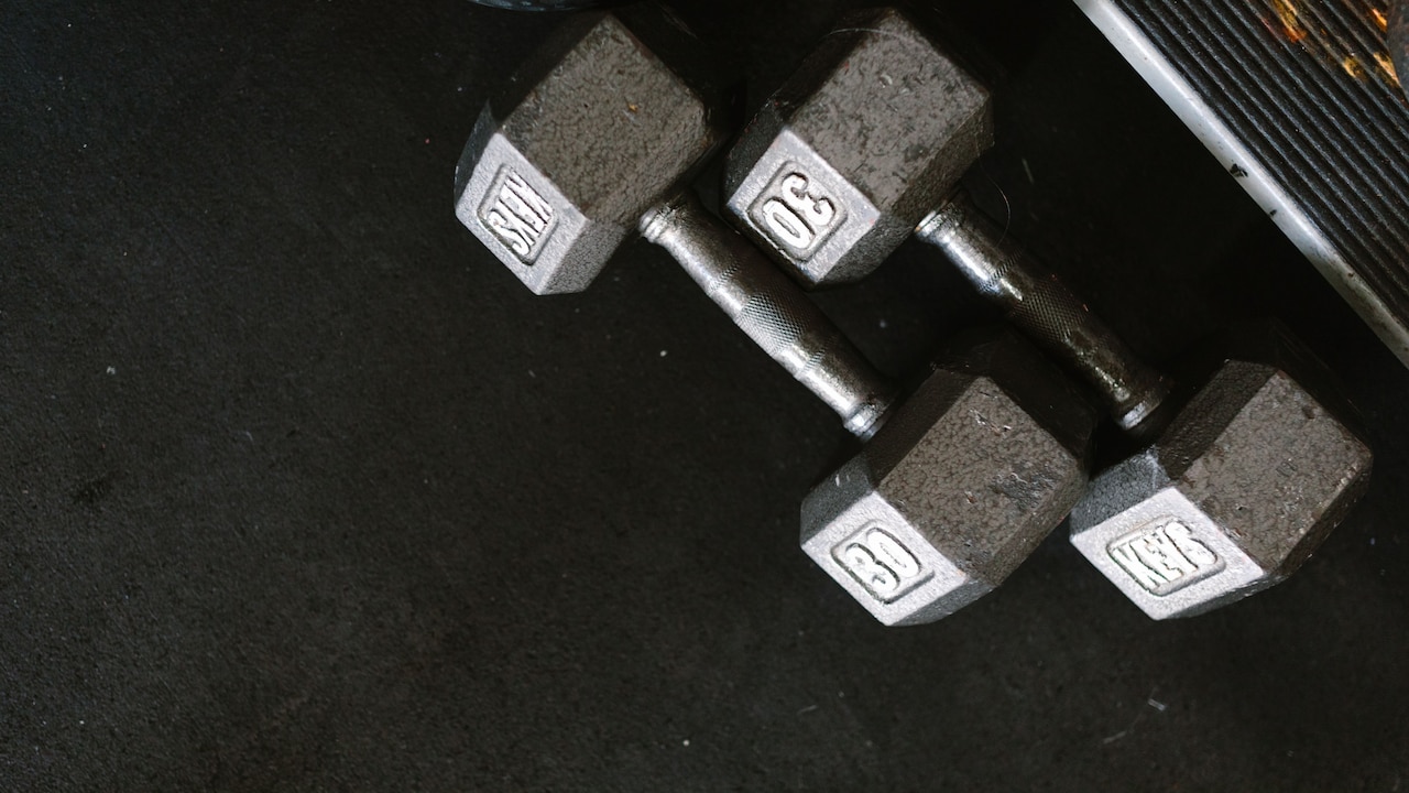 Which gym essentials do you need for a home workout?
