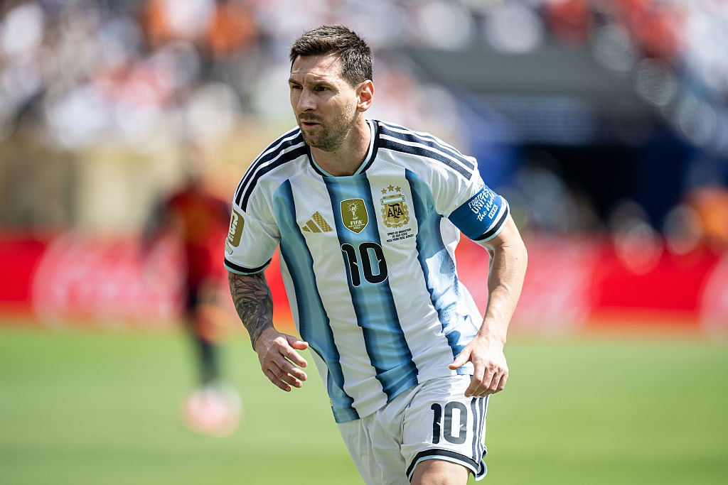 Argentina coach Lionel Scaloni says Messi will decide his own retirement