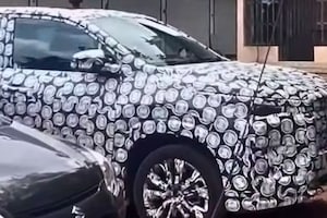 Toyota Innova Hycross Facelift First Spy Shots Surface