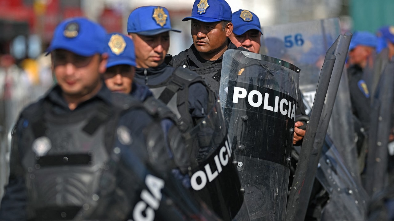 Mexico City Tightens Security, Caps Crowds For Mexico-England Match After 4 Deaths