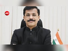 कौन हैं IAS तुकाराम मुंढे? 21 साल की सेवा में 20 से भी अधिक मिले ट्रांसफर