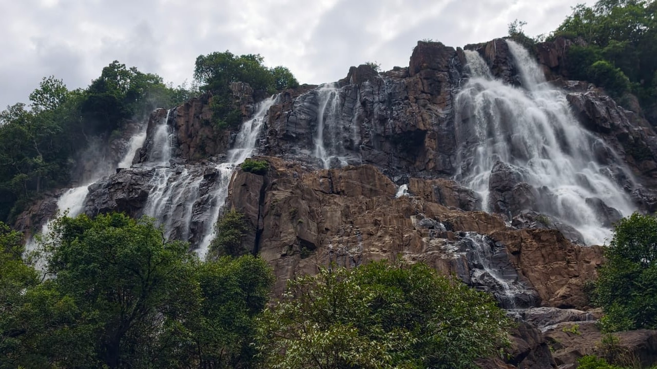 छत्तीसगढ़ का सबसे ऊंचा वॉटरफॉल, यहां होनी थी Bahubali की शूटिंग, मानसून में अद्भुत दिखता है नजारा
