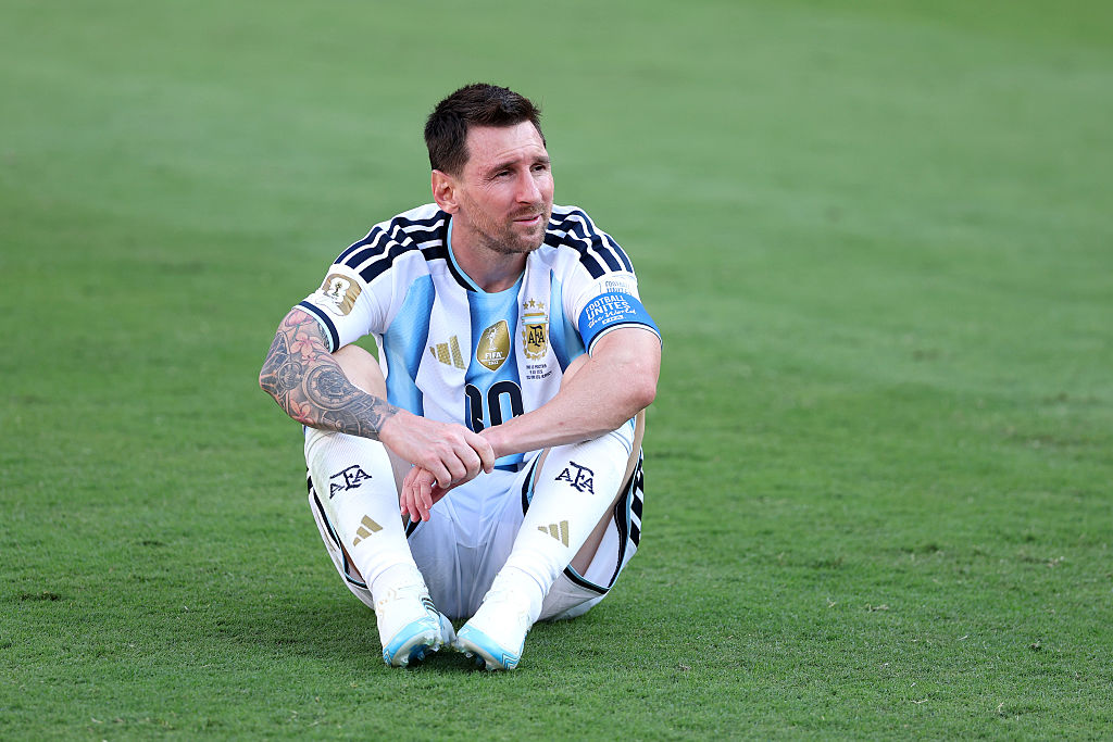 Messi's Argentina Retirement Confirmed? Teammate Drops Hint: "Decision Made"