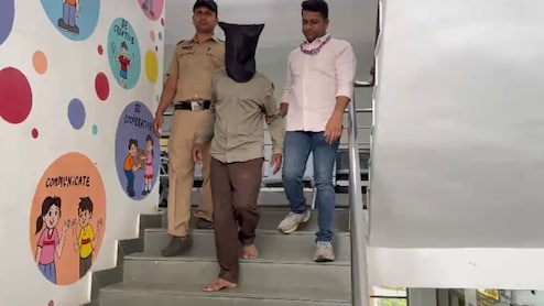 Pune News : पुण्यात शेजाऱ्याचाच दोन चिमुकल्या बहिणींवर अत्याचार; 61 वर्षांच्या नराधमाला ठोकल्या बेड्या