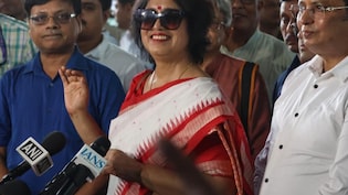 तसलीमा नसरीन का खत्म हुआ 'बंगाल निकाला', 19 साल बाद कोलकाता पहुंचीं; चेहरे पर सुकून और खुशी