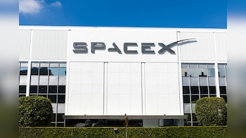 SpaceX Says It Can Reach $1 Trillion In Revenue By 2030. Here's What's Driving It