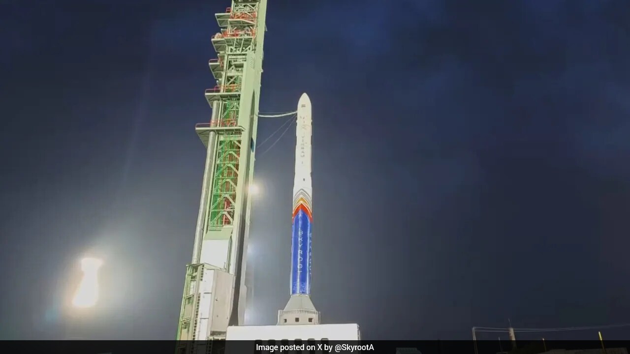 The LinkedIn Message That Sparked A Billion-Dollar Rocket Startup