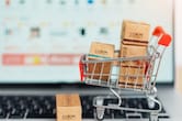 ऑनलाइन शॉपिंग स्कैम: कैसे गर्म चाय की मदद से Amazon से ठगे 19.87 लाख रुपये, जानें पूरा मामला