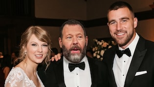 Travis Kelce's Emoji-Only Reply To AI Wedding Pic With Taylor Swift