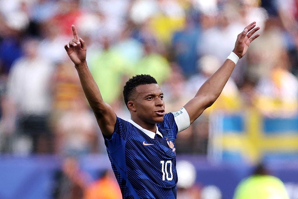 Mbappe Smashes Ronaldo's Ultimate World Cup Record, Messi Not Even Close