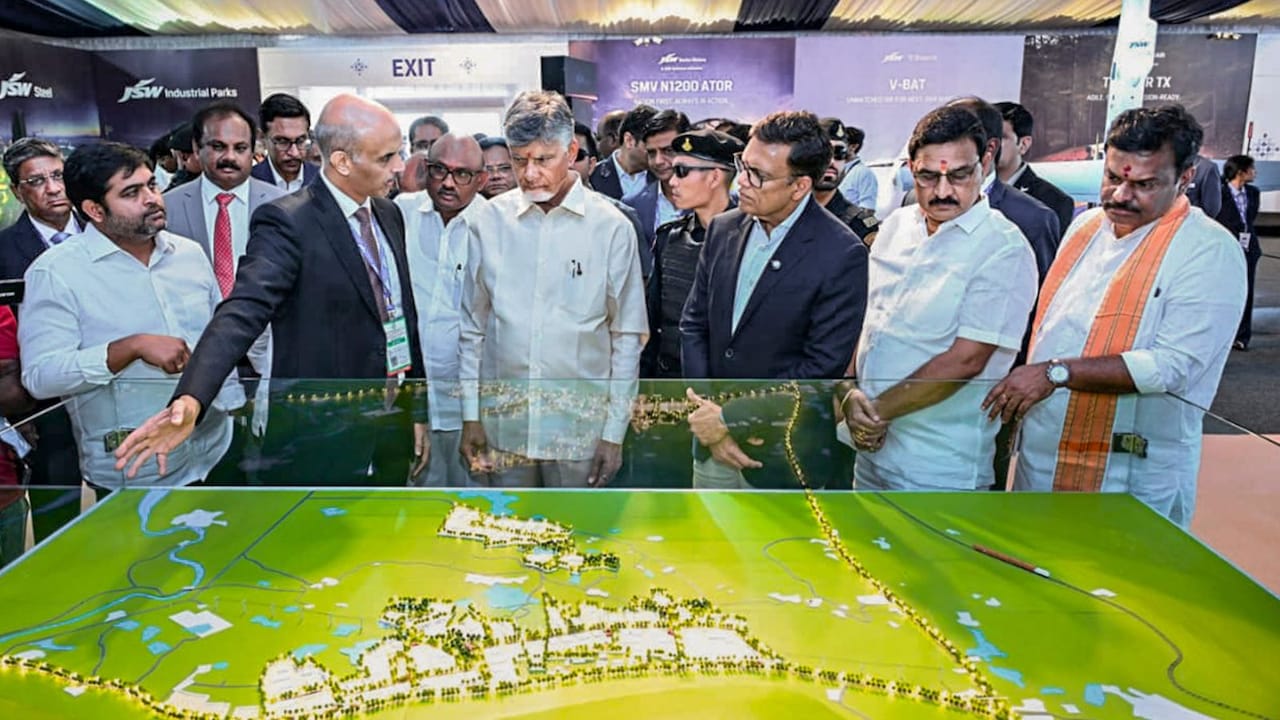 Chandrababu Naidu And Jagan Reddy's Parties In Credit War Over Steel Plant