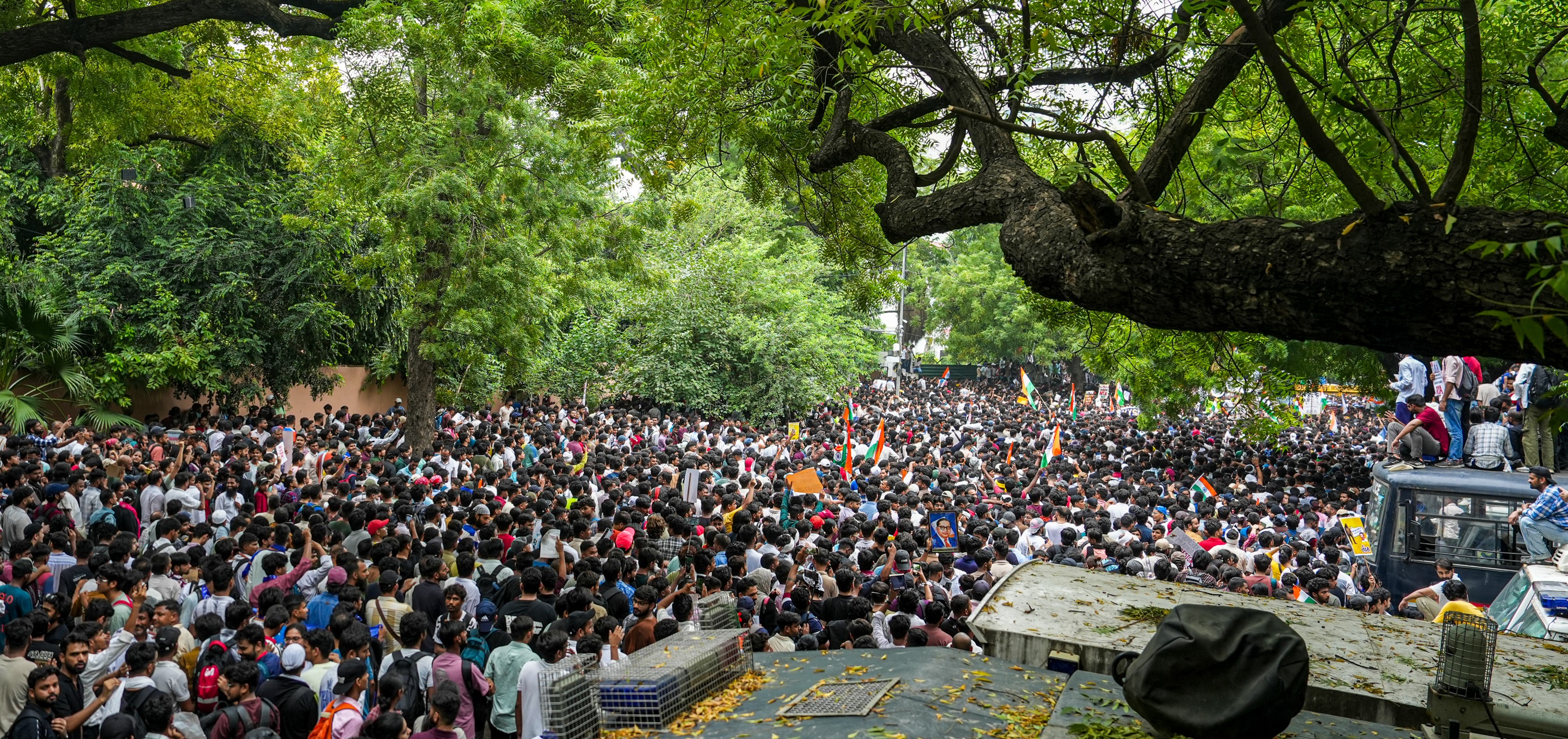 Top Law College Invites Chief Justice To Convocation, Students React