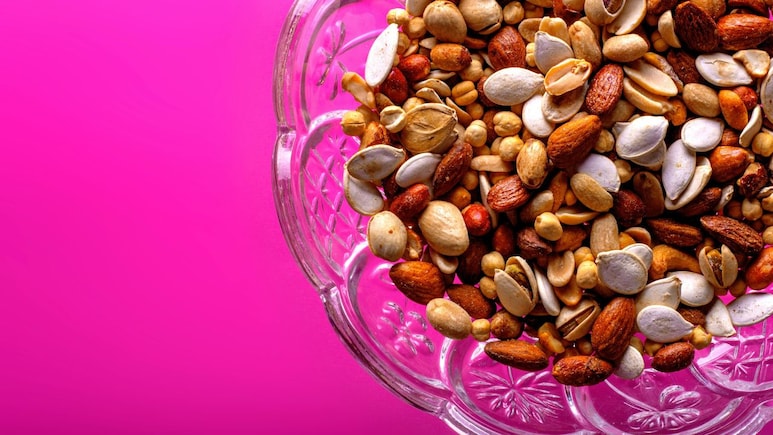 तेज होगा दिमाग, मजबूत इम्यूनिटी के लिए बच्&zwj;चों को जरूर दें Dry Fruit, Amazon पर मिल रहे हैं बंपर डिस्&zwj;काउंट पर