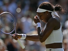 Gauff reaches Toronto semis by walkover due to Bencic hip injury