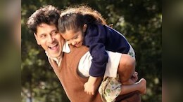 Sara Arjun Celebrates 15 Years Of Her Debut Film <i>Deiva Thirumagal</i>, Shares Iconic Courtroom Scene
