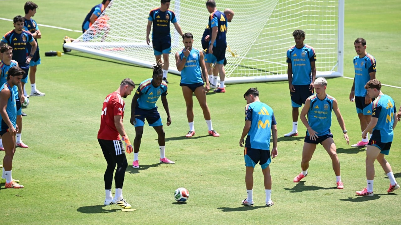 Soccer-Tennis: Spains Unique Preparation For FIFA World Cup Quarter-Final Against Belgium