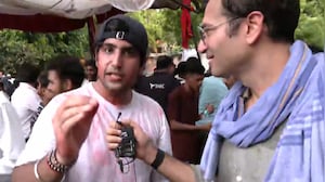 'Diwali Has Come Early': Students Celebrate Dharmendra Pradhan's Resignation at Jantar Mantar