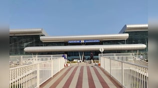ना कोई फ्लाइट, ना कोई यात्री... फिर भी ग्राहक संतुष्टि में नंबर-1 है खजुराहो एयरपोर्ट; जानिए क्या है सच्चाई