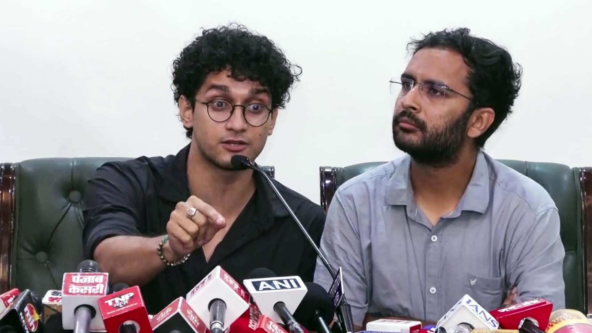'Release Everyone, Withdraw Every FIR': Protest Leaders Issue Fresh Warning to Centre