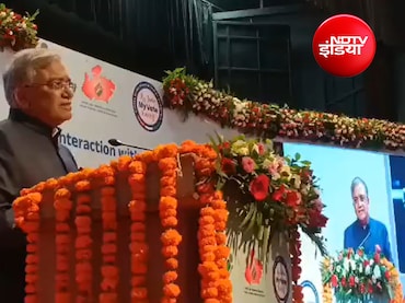 ओंकारेश्वर- महेश्वर दौरे पर मुख्य निर्वाचन आयुक्त, इंदौर में बोले ज्ञानेश कुमार- शानदार रहा SIR अभियान