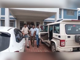 खुद को सुप्रीम कोर्ट का सलाहकार बताने वाला गिरफ्तार, HC का फर्जी वीडियो अपलोड किया; वायरल होते ही मचा था बवाल