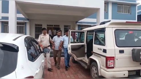 खुद को सुप्रीम कोर्ट का सलाहकार बताने वाला गिरफ्तार, HC का फर्जी वीडियो अपलोड किया; वायरल होते ही मचा था बवाल