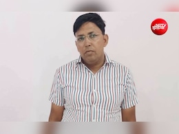 भ्रष्टाचार की हद! एक डॉक्टर दो जिलों में पदस्थ, 5 साल से ले रहा डबल सैलरी; फिर रिश्वत लेते धराया