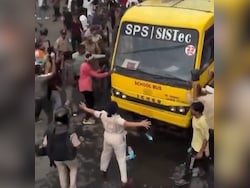 "Did My Duty, Wasn't Scared": Bhopal's 'Lady Singham' Who Stood In Front Of Moving Bus