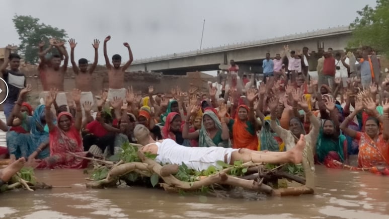 MP Villagers Demand Compensation As Ken-Betwa Protest Continues For Eighth Day | WATCH