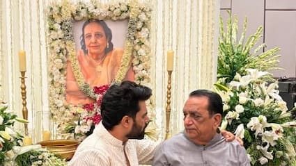 मनीष पॉल पर टूटा दुखों का पहाड़, मां के जाने के बाद पिता को संभालते दिखे एक्टर, तस्वीरों के साथ यूं छलका दर्द