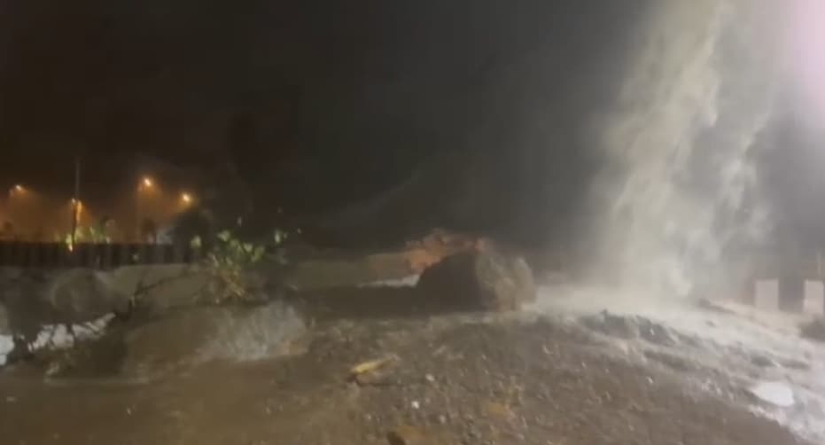 Mumbai-Pune Expressway Traffic Affected After Landslide