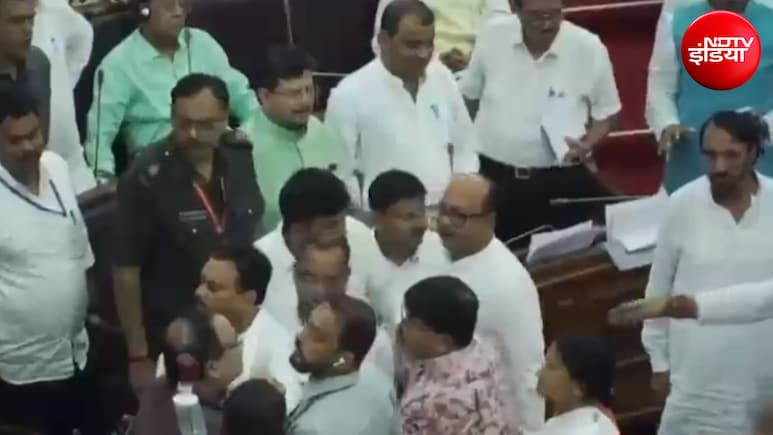पश्चिम बंगाल विधानसभा में हाई-वोल्टेज ड्रामा, टीएमसी के बागी और ममता समर्थक विधायक आमने-सामने आए